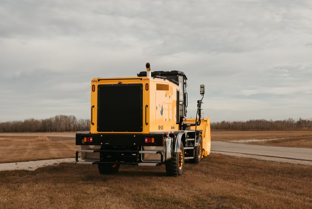 Snow Wolf SB-520 rear view on airfield in autumn